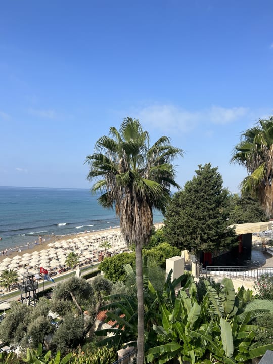 Zimmer Melas Resort Hotel