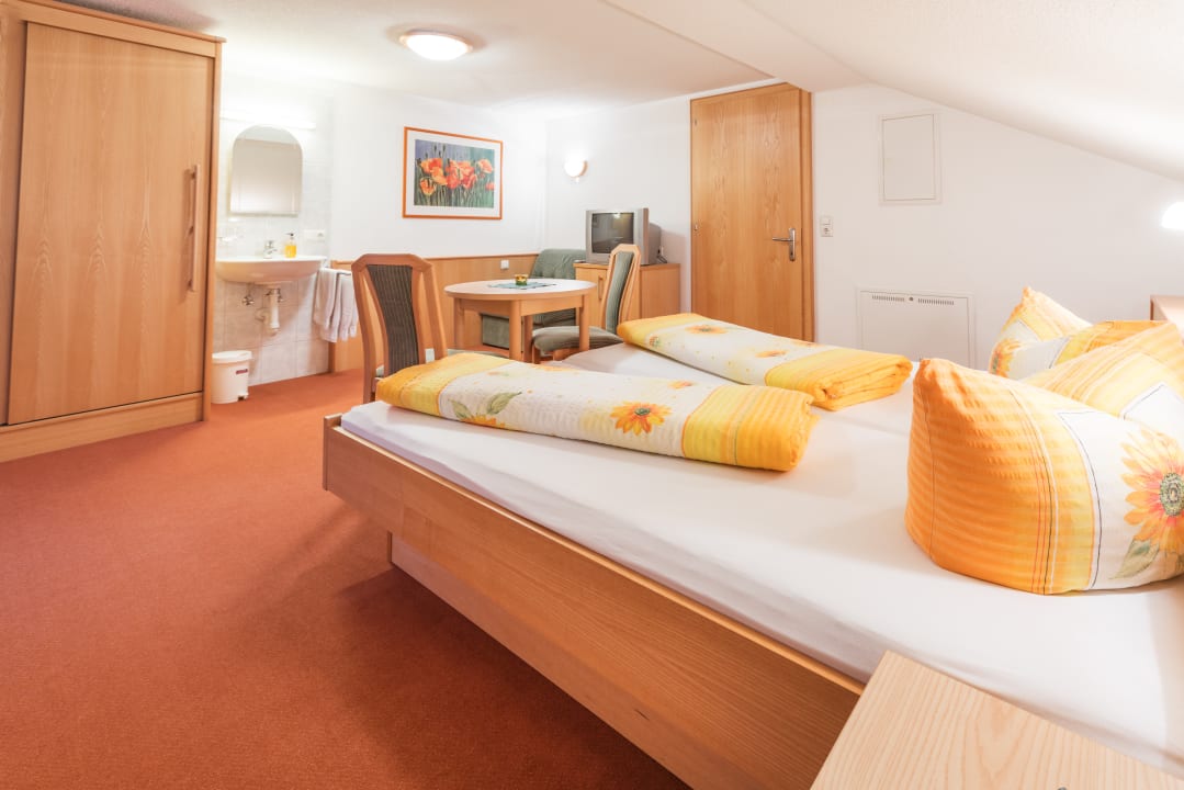 Zimmer Ferienwohnungen Wörz