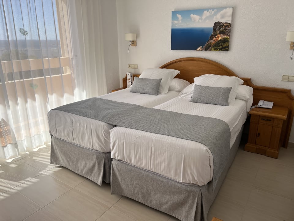 Zimmer Valentin Reina Paguera