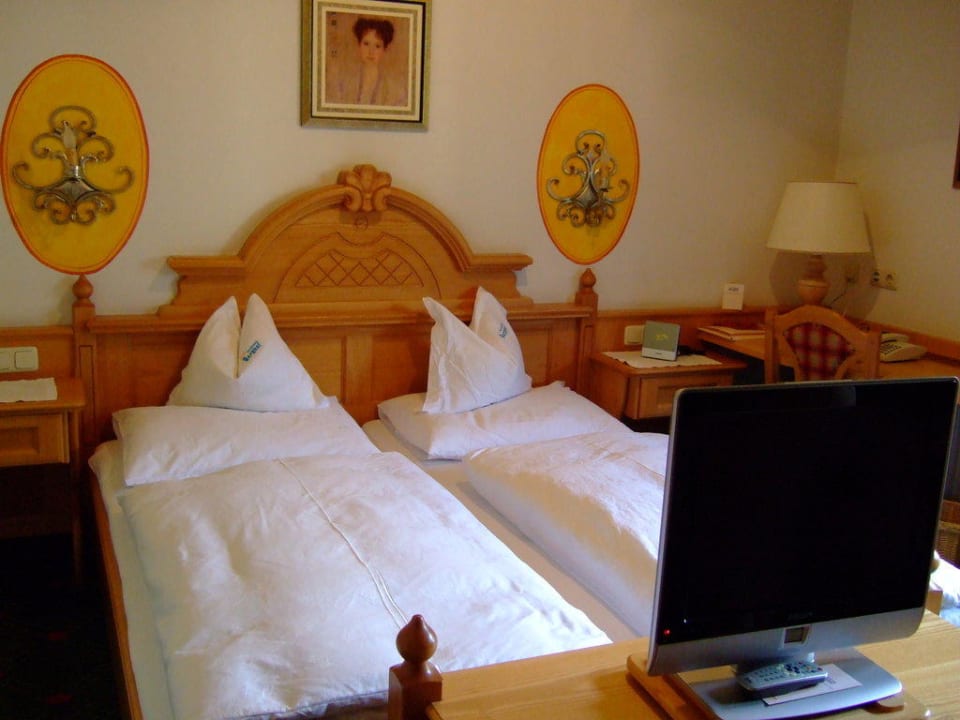 Teilansicht unseres Zimmers  Hotel Berghof | St. Johann in Salzburg