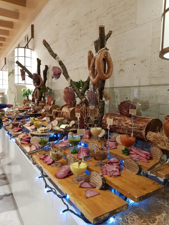 Gastro Acanthus Cennet Barut Collection