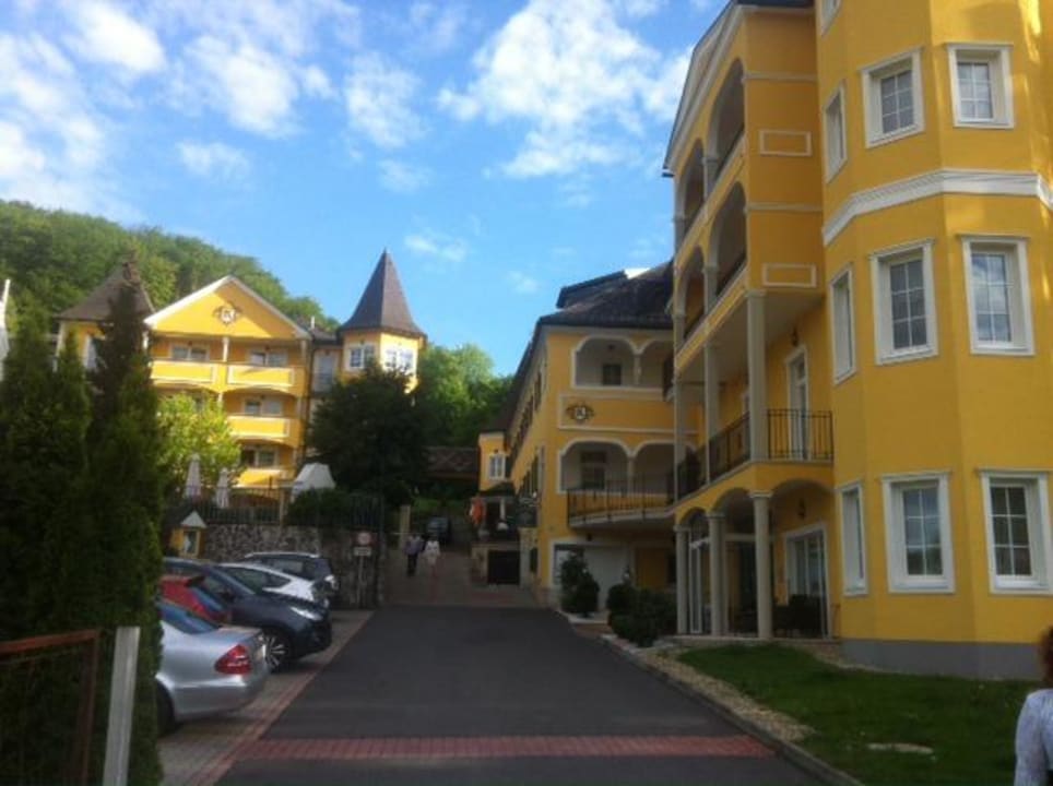 Aussenansicht Schlössl Hotel Kindl