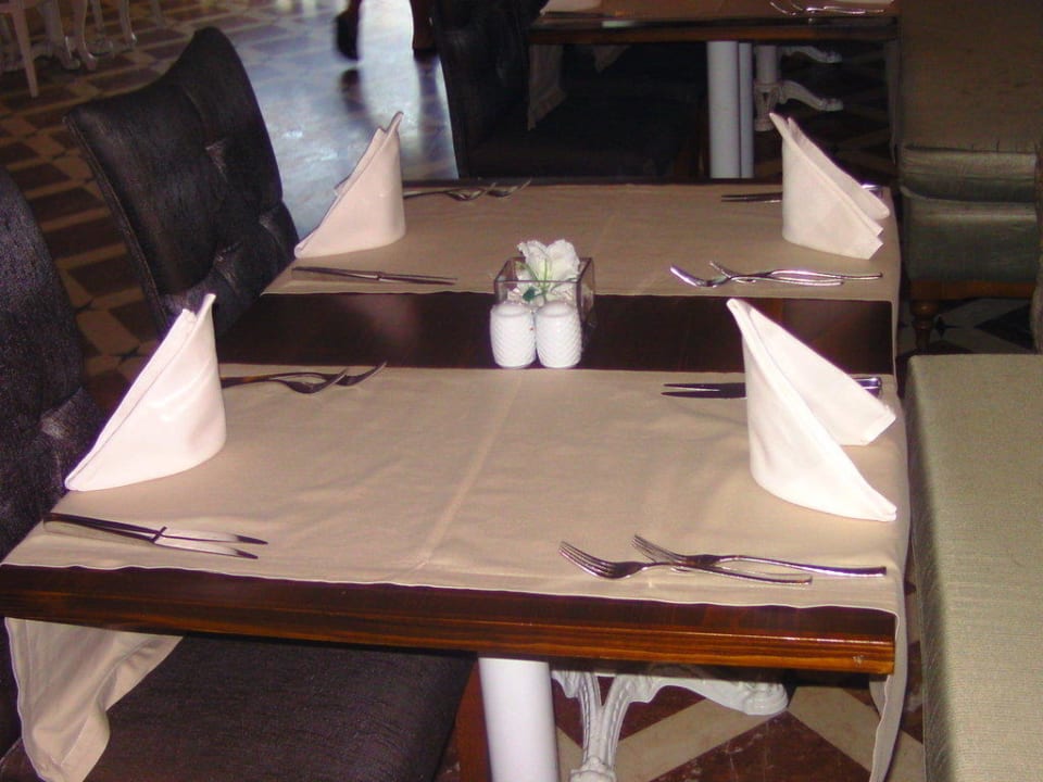 Tischdekoration Kamelya Fulya Hotel