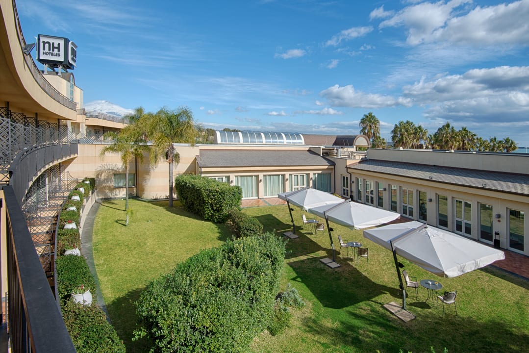 "Gartenanlage" NH Catania Parco Degli Aragonesi (Catania