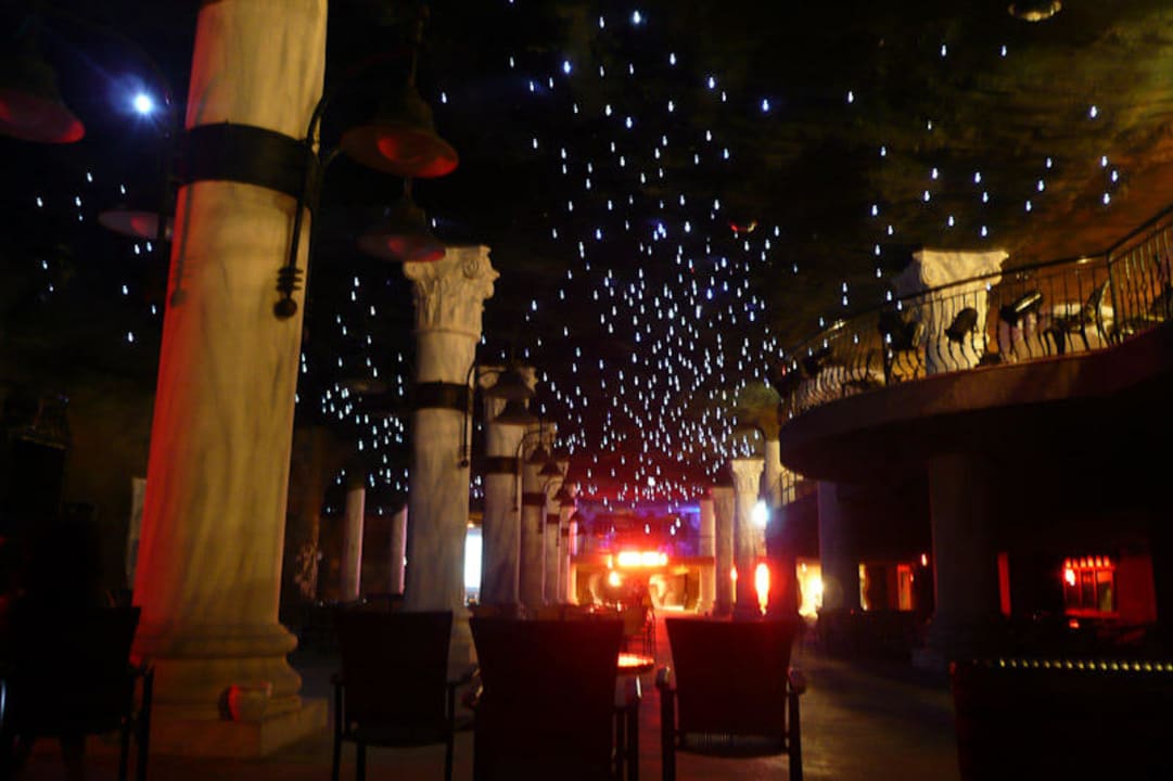 Grotte Starlight Resort Hotel