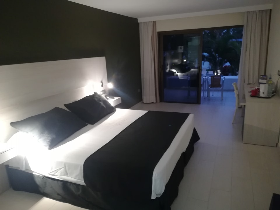 Zimmer R2 Romantic Fantasia Suites - Adults only