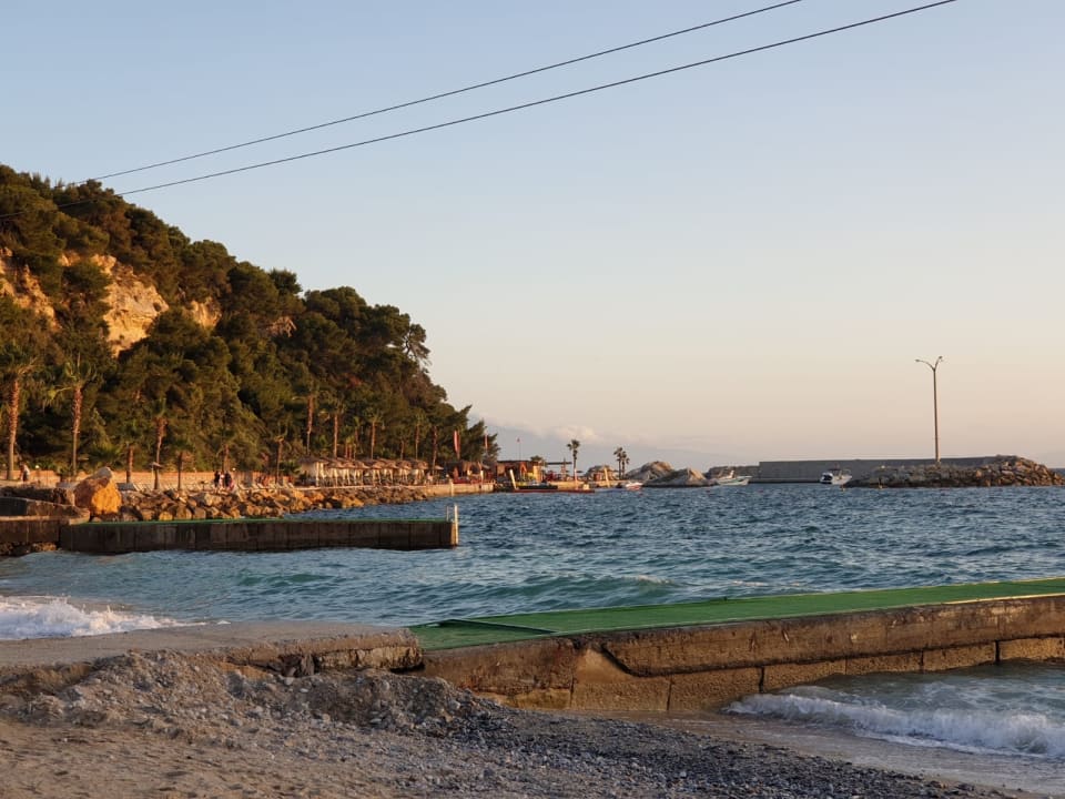 Strand Hotel Pine Bay Holiday Resort