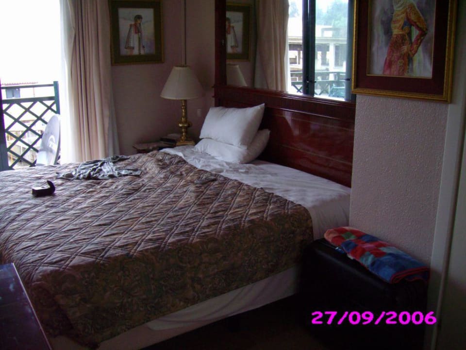 Einzelzimmer = Abstellkammer Mon Repos Palace - Adults only