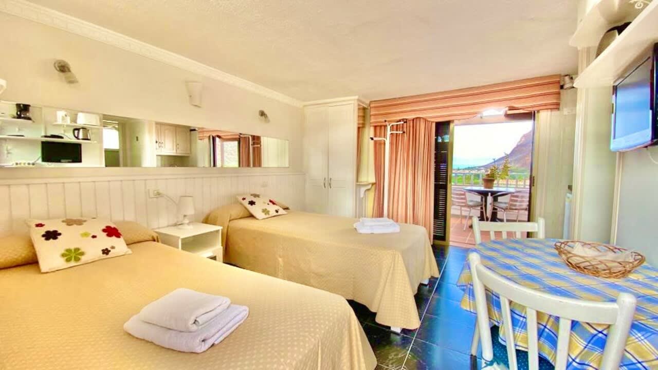 Zimmer Apartamentos Casa Humberto