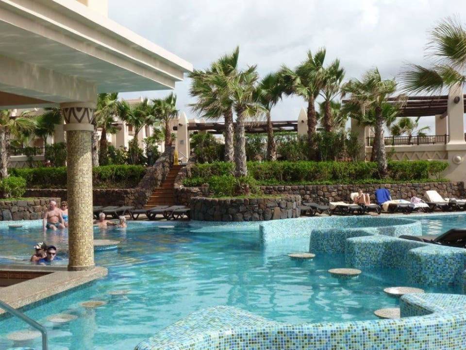 Poolbar mit Sitzen Hotel Riu Touareg