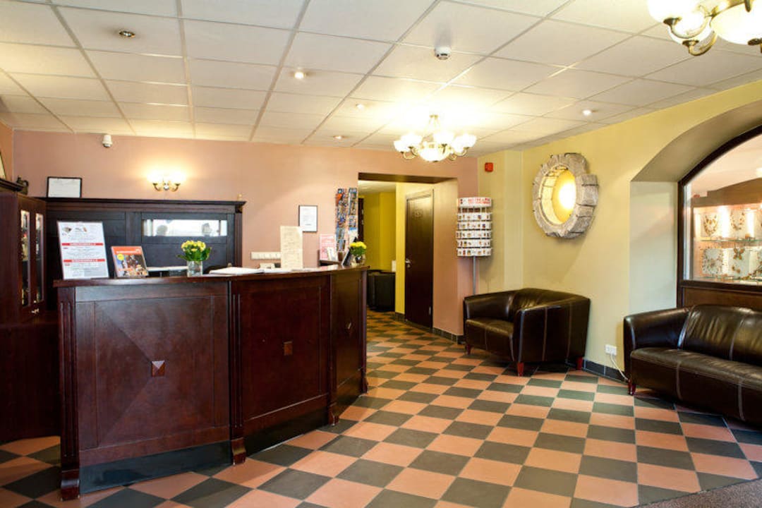 Reception area Rija Domus Hotel