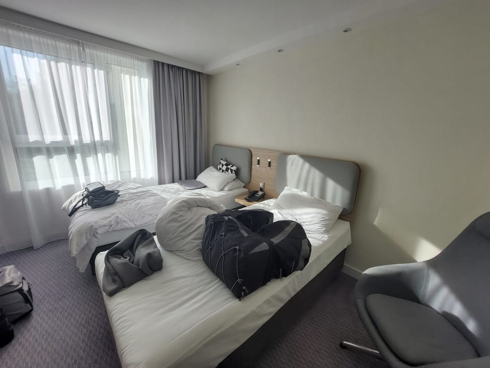 Zimmer Holiday Inn Express Merzig