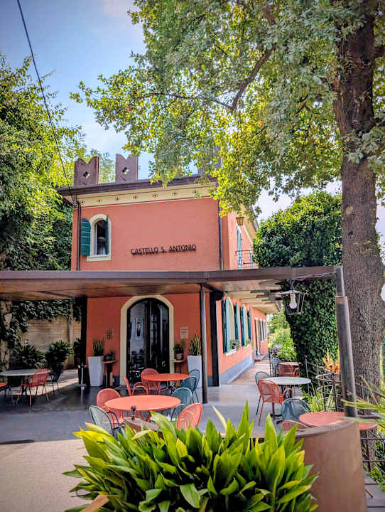 Außenansicht Hotel Castello S. Antonio