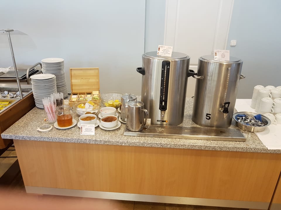 Frühstücksbuffet Danubius Hotel Annabella