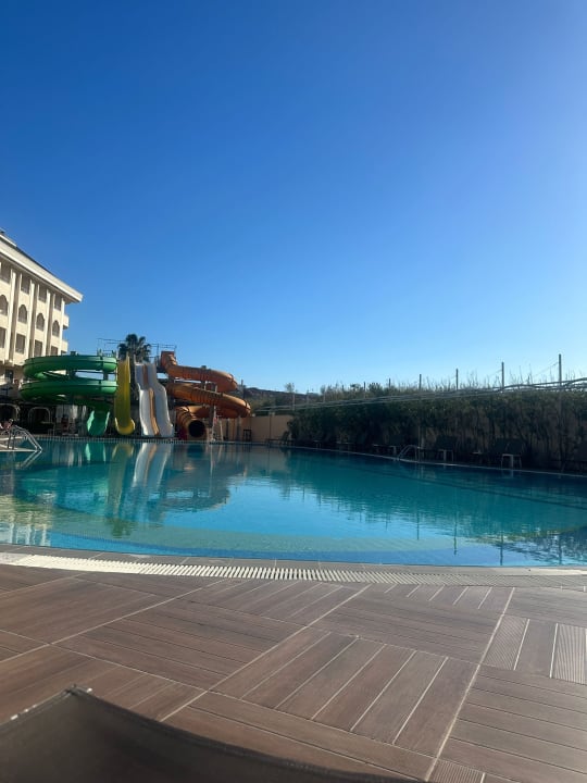 Pool Calimera Hane Garden