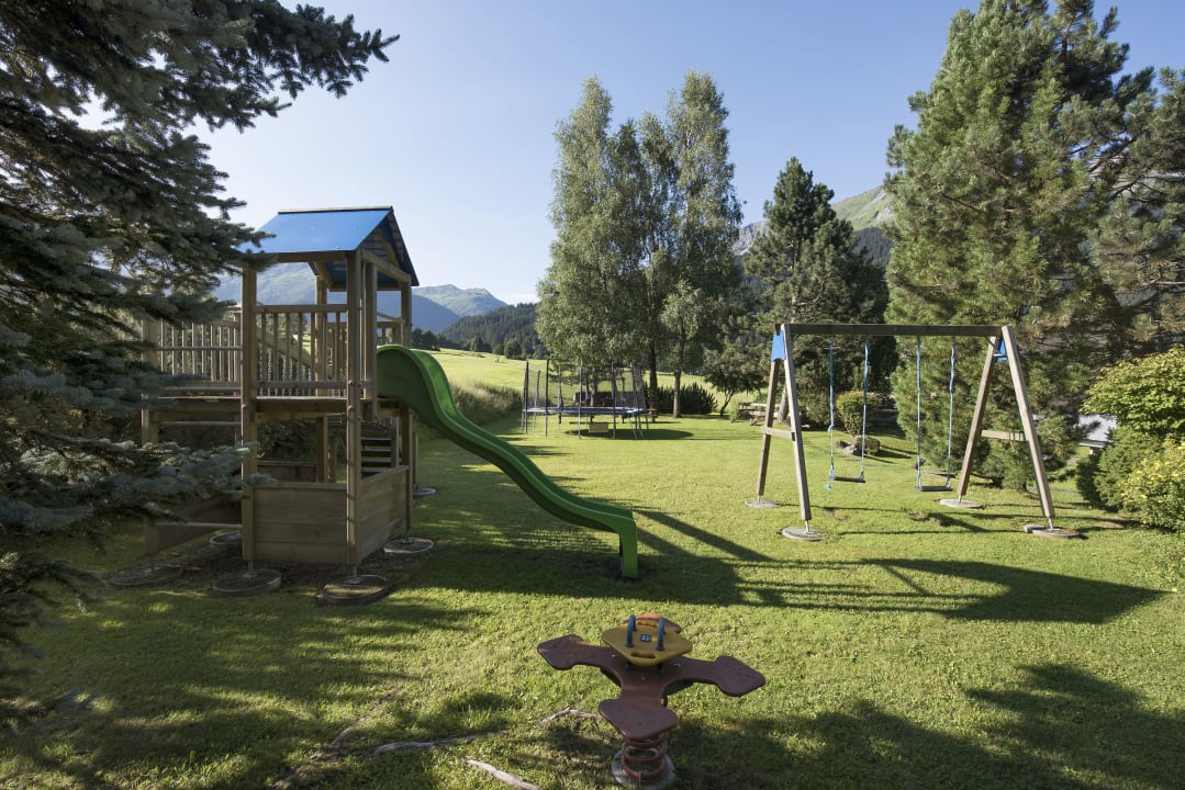 Gartenanlage Sunstar Hotel Klosters