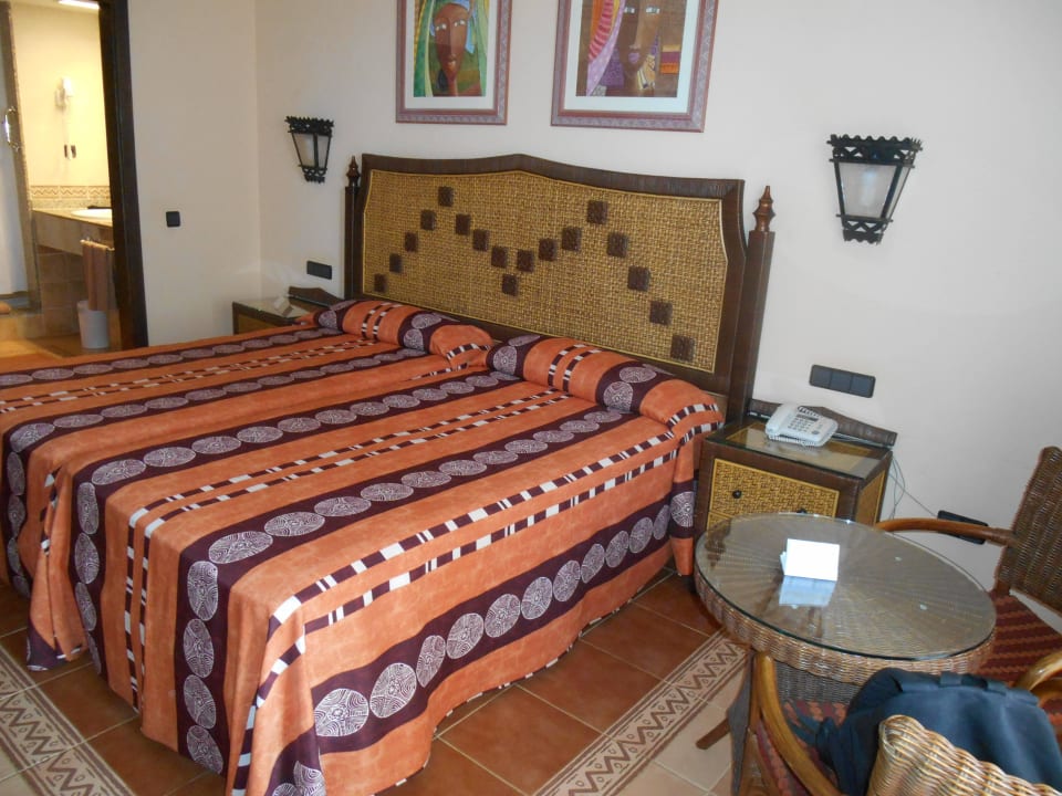 King Size Bett Hotel Riu Touareg