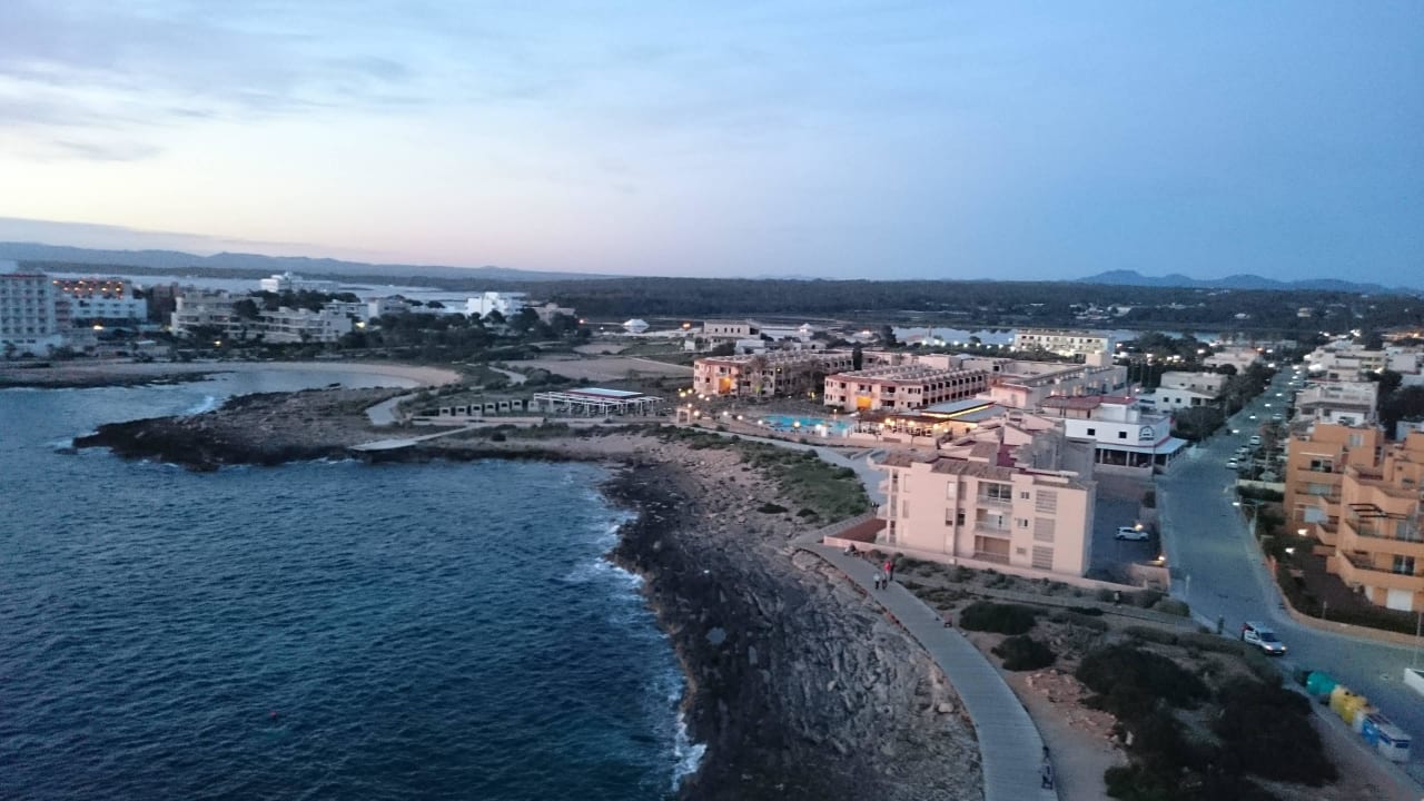 Blick vom Balkon Abend Iberostar Selection Es Trenc