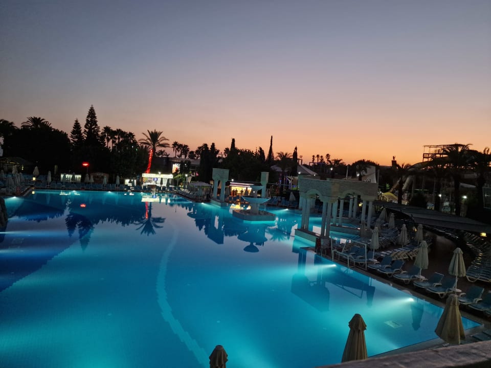 Pool AQI Pegasos World