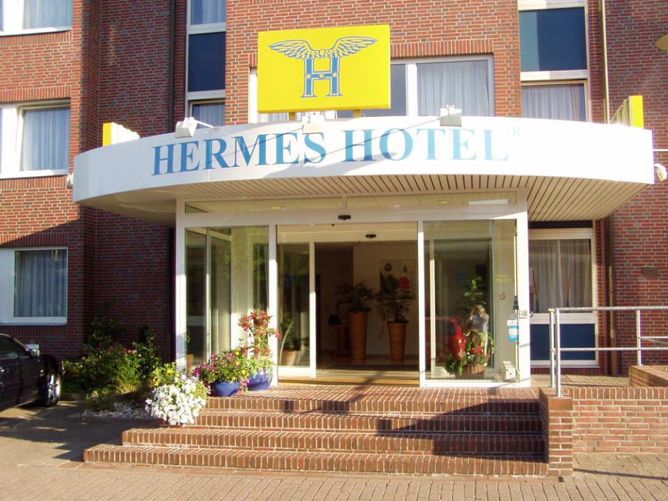 Hoteleingang Hermes Hotel