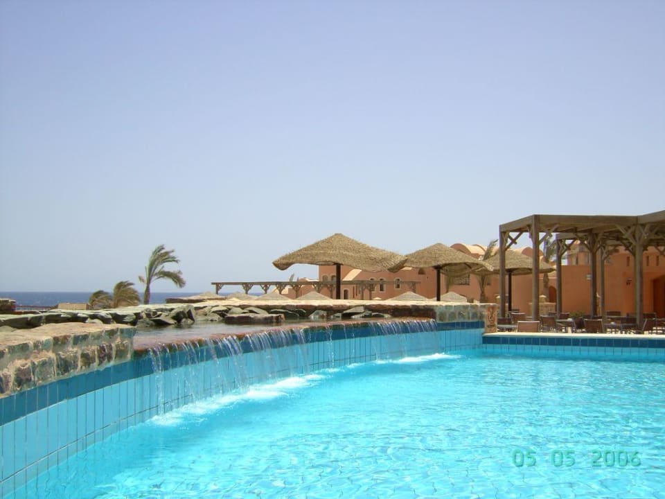 Der obere Pool Radisson Blu Resort, El Quseir