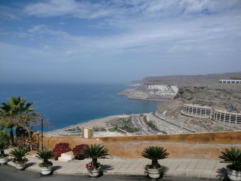 Straße zum Hotel Hotel Riu Vistamar