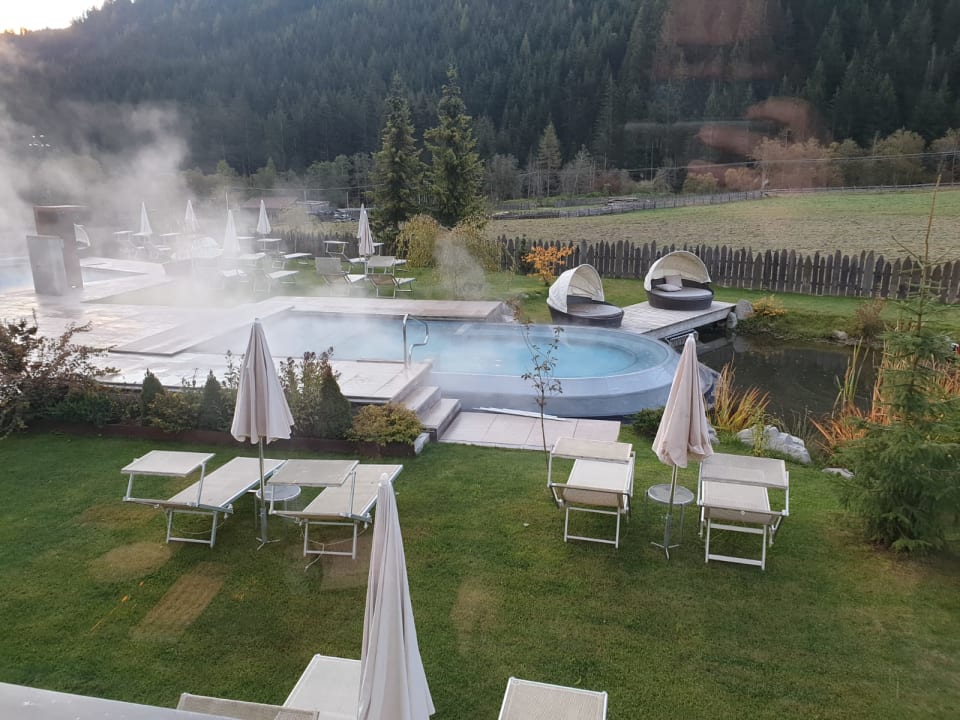 Pool Alphotel Tyrol