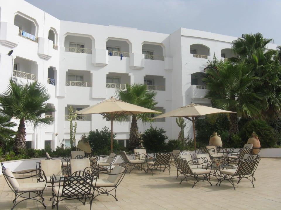 Stoliki na powietrzu Hotel Thalassa Mahdia