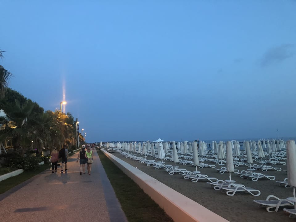 Strand Seaden Corolla Hotel