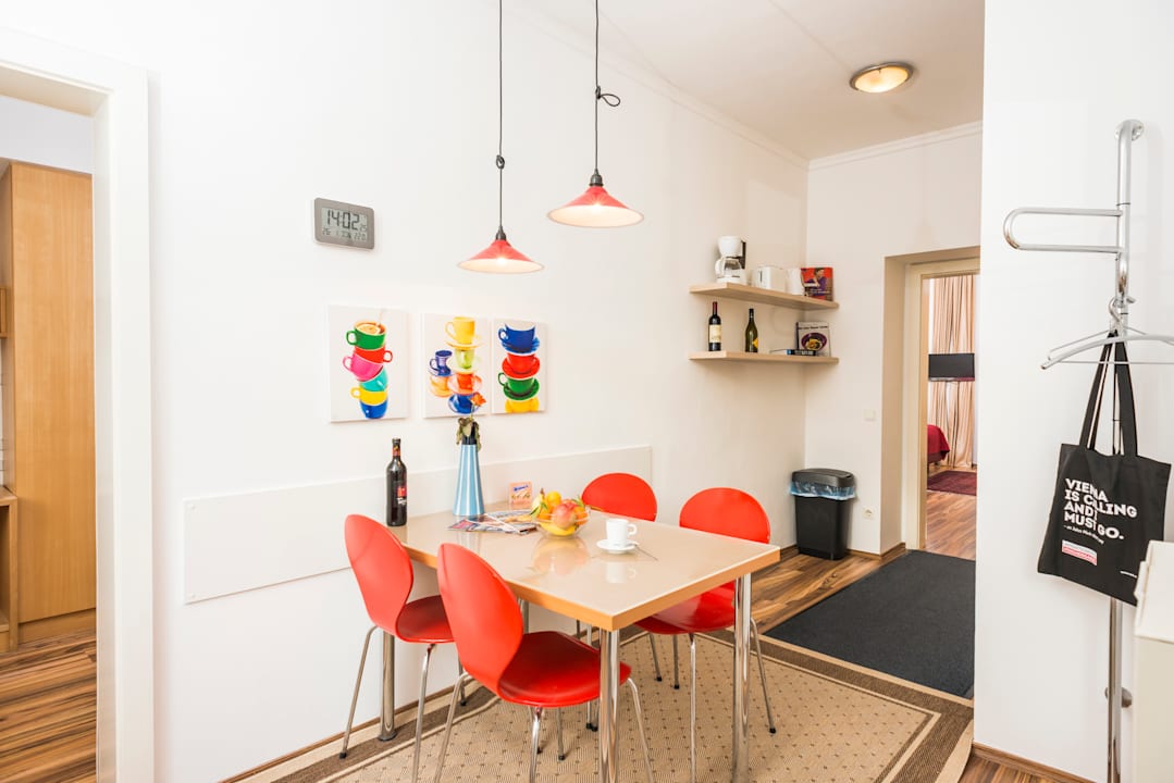 Zimmer Appartements Ferchergasse