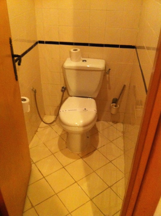 Desinfizierte Toilette bei Ankunft Hotel Chich Khan