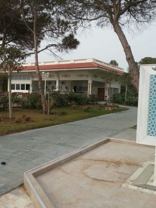 Blick vom Strand Richtung Hotel Ali Bey Resort Sorgun