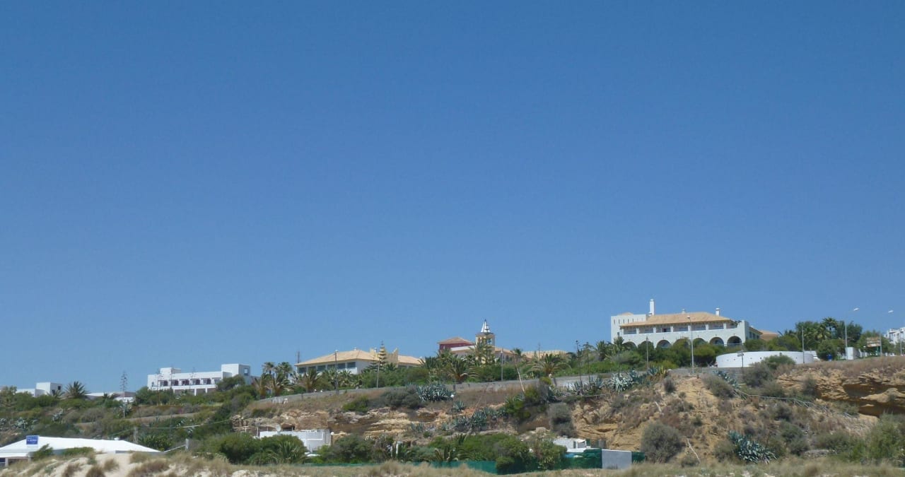 Hotelansicht vom Strand Fuerte Conil-Resort