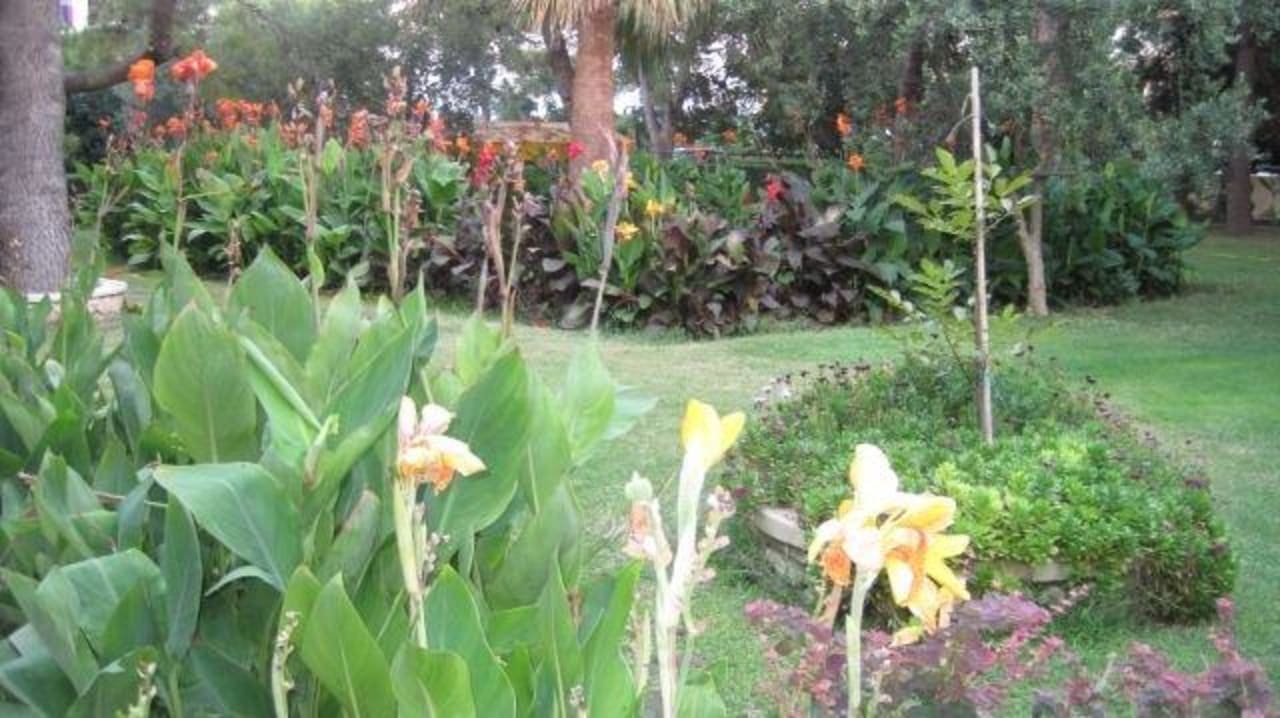 Garten Hotel Portes Beach