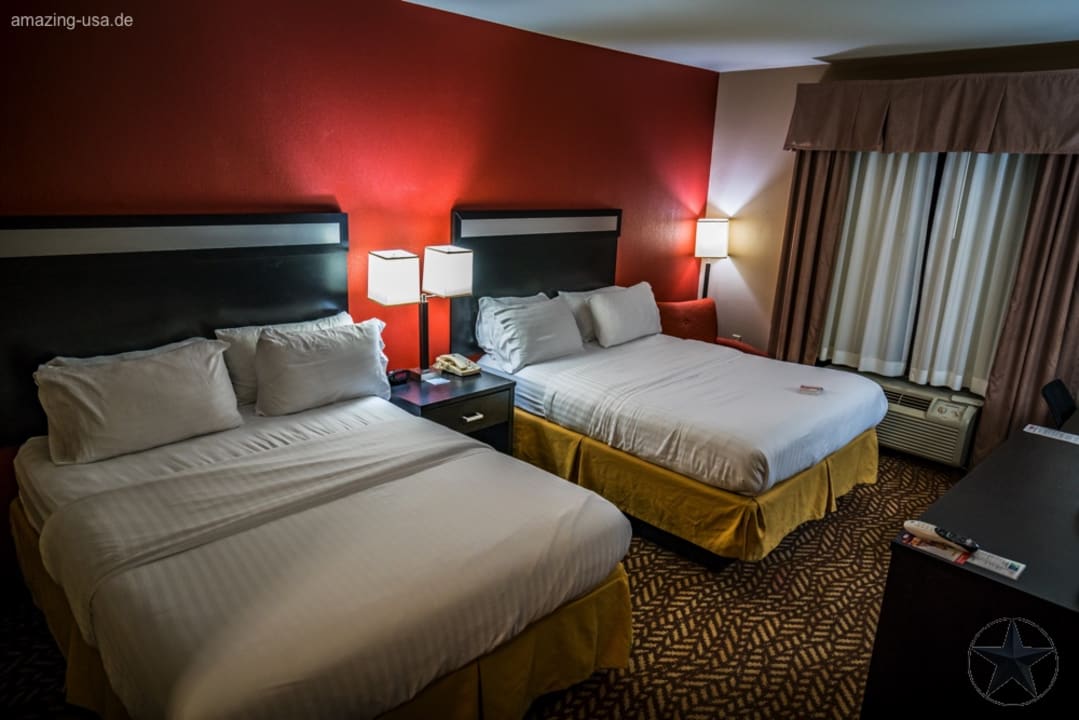 Zimmer Holiday Inn Express Hotel & Suites Pine Bluff / Pines Mall