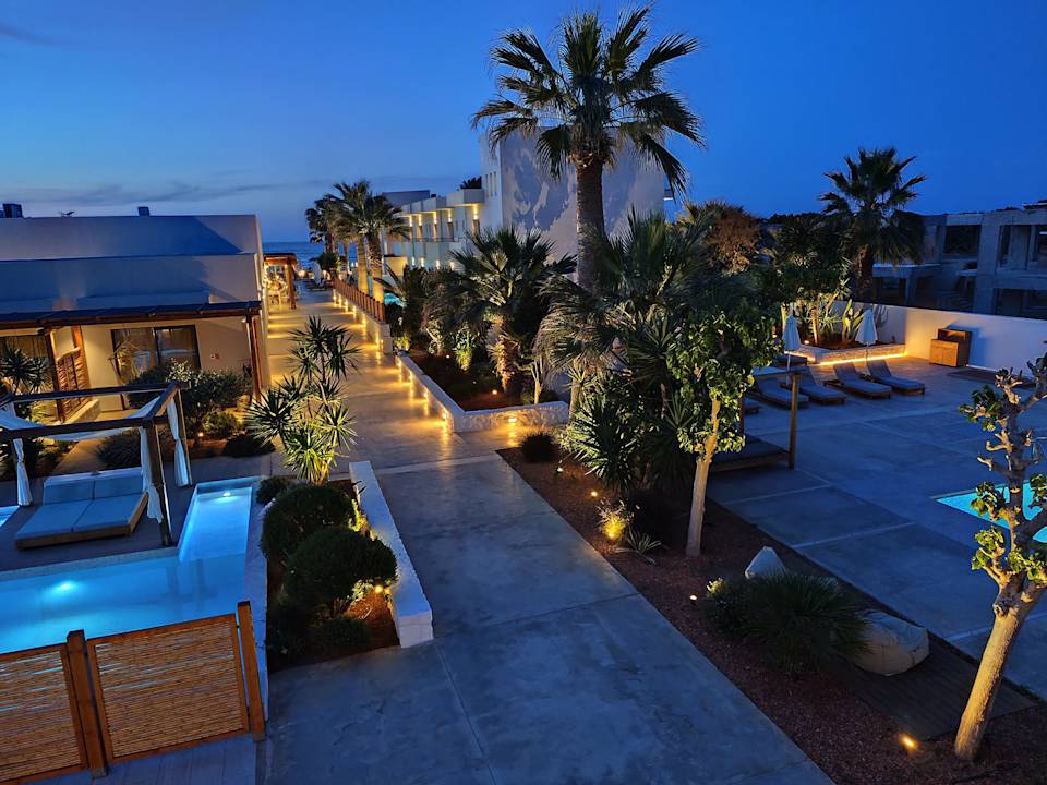 Außenansicht Paralos Lifestyle Beach
