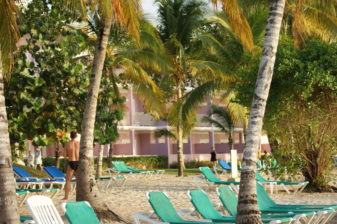 Hotel-Strand Hotel Riu Palace Tropical Bay