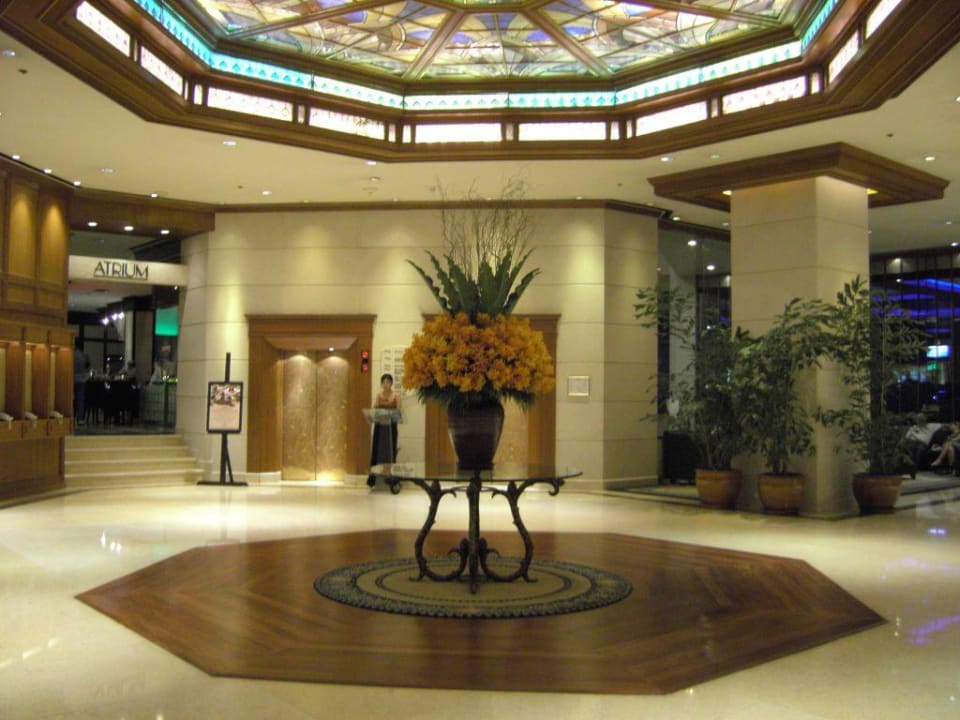 Lobby The Landmark Bangkok