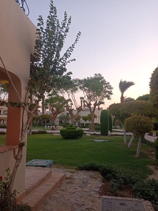 Außenansicht Lotus Bay Beach Resort