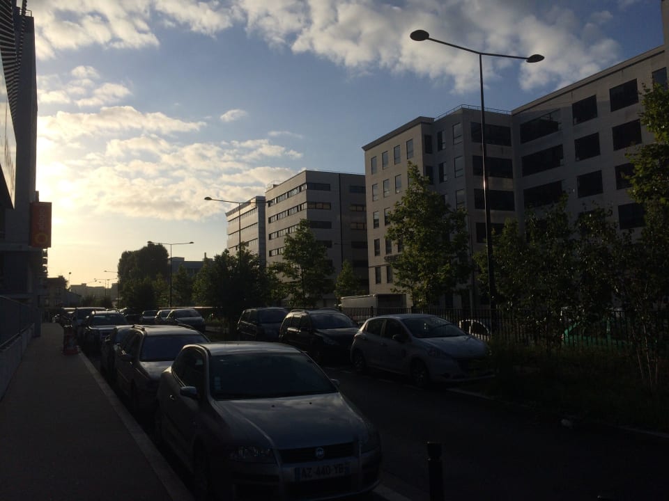 Street view Apartments Adagio Access Paris Clichy