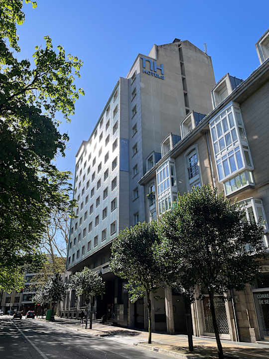 Außenansicht NH Canciller Ayala Vitoria