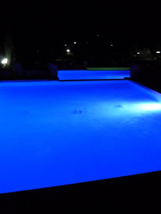 Pool Abends 2 Agriturismo Relais Poggio al Vento