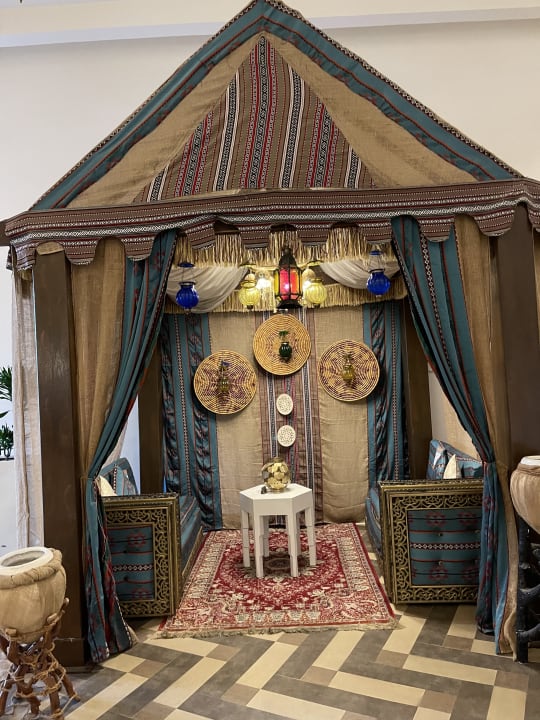 Sonstiges Bahi Ajman Palace Hotel