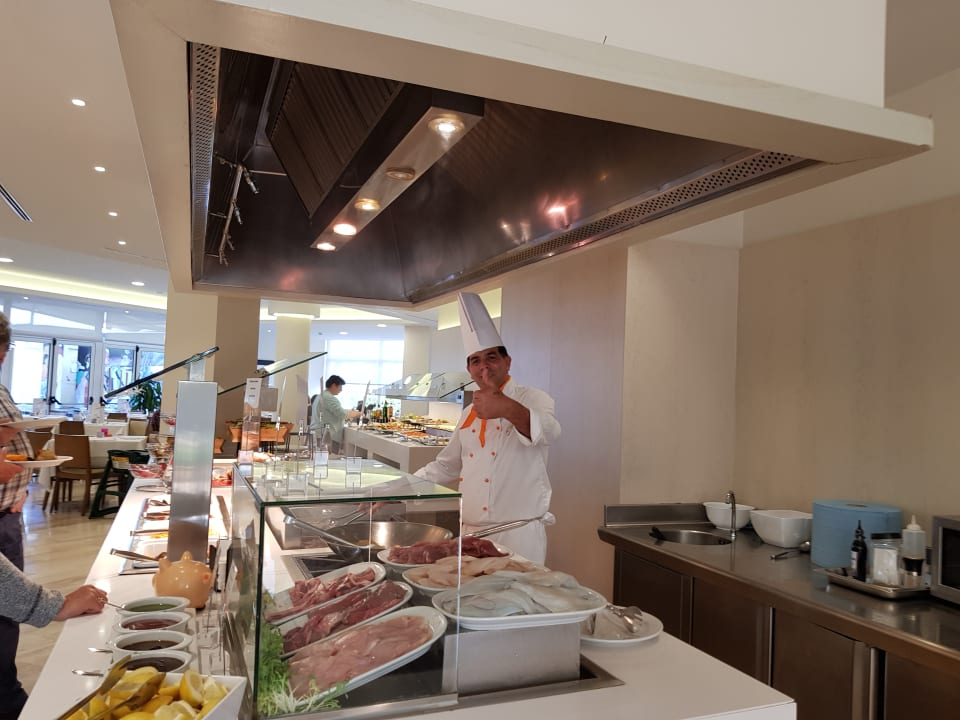 Viele Sachen werden ganz frisch zubereitet!  Hipotels Dunas Cala Millor