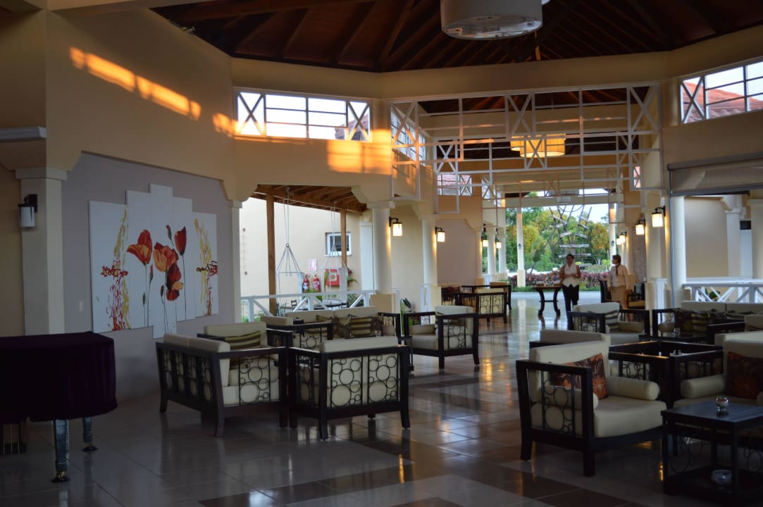Lobbybereich Playa Premium Hotel Playa Pesquero