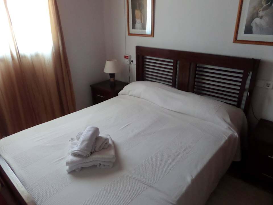 Schlafzimmer 1 Finca Serra