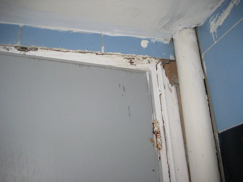 Toilette Herren  Hotel Golden Odyssey