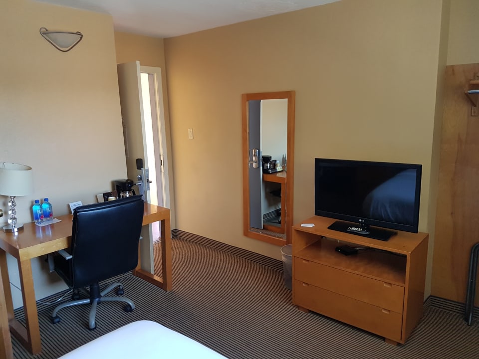 Zimmer Hotel La Luna Inn