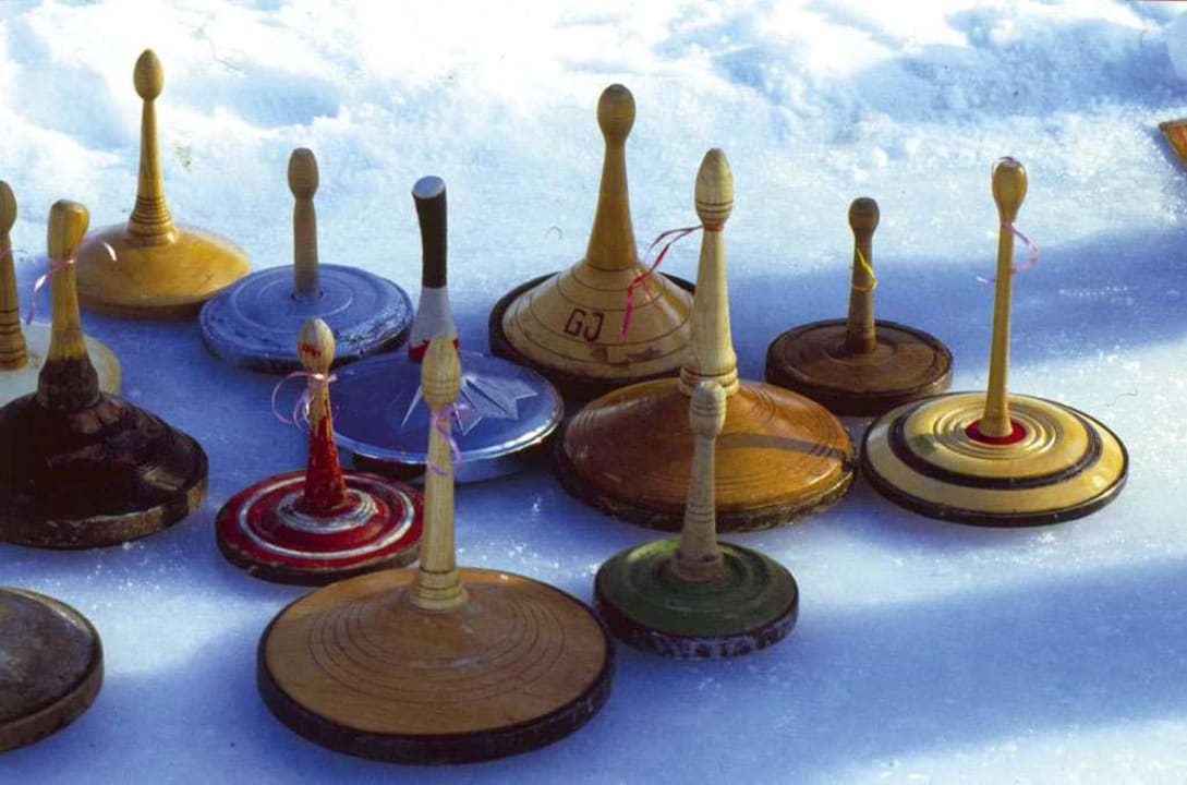 Hauseigene Eis- und Asphaltstockbahn  Hotel Kirchenwirt Aigen