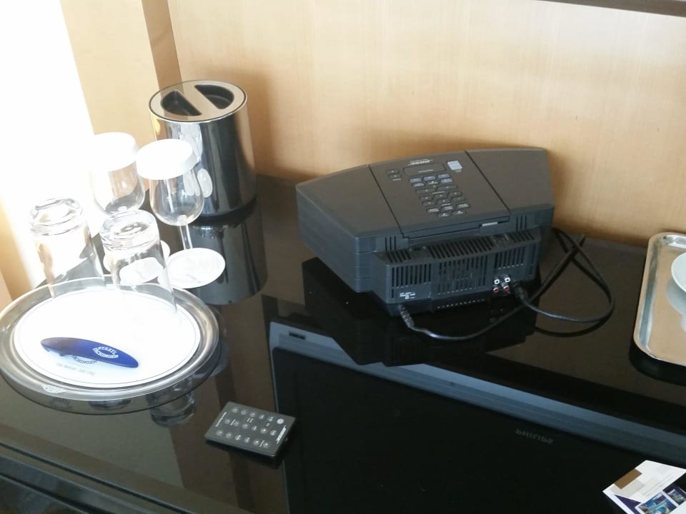 Bose-Anlage funktionierte NUR in dieser Stellung.  Hotel Le Méridien München